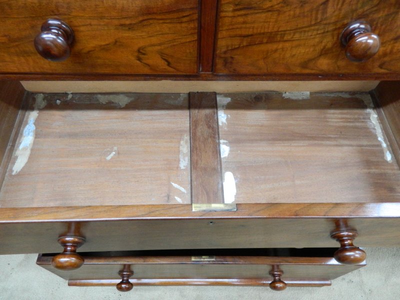 Victorian Mahogany Chest of Drawers - Image 15