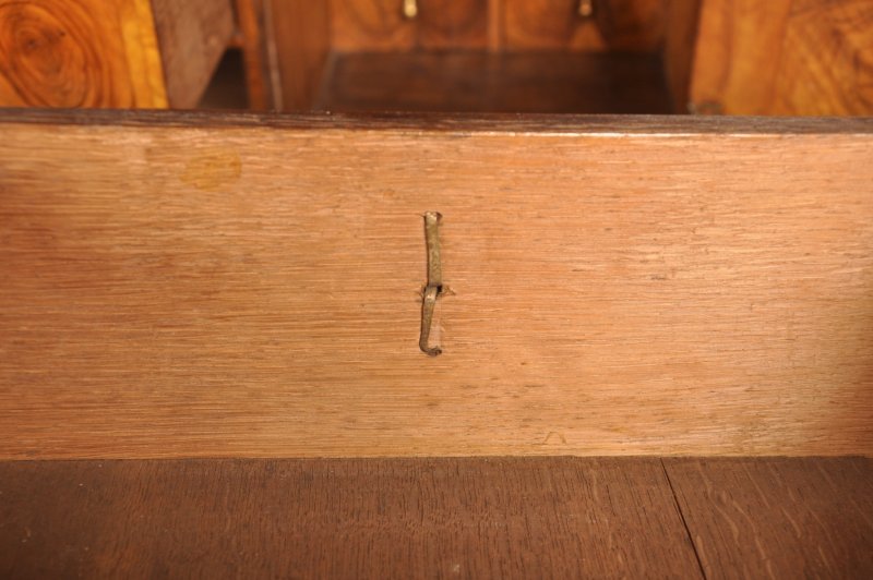 17th Century Olive Wood Oyster Cabinet - Image 10