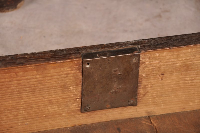 17th Century Olive Wood Oyster Cabinet - Image 17