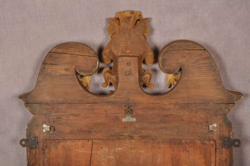 Fine 18th Century Walnut & Parcel Gilt Mirror - Image 15