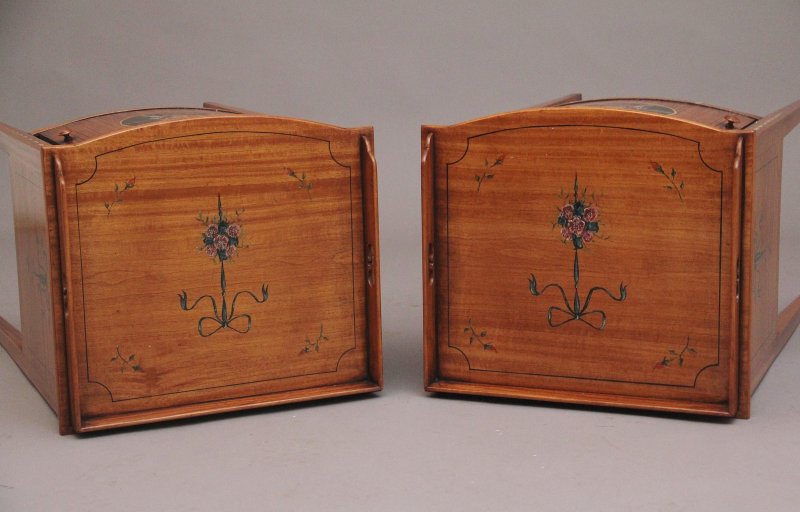 Pair early 20th Century satinwood bedside cabinets in the Sheraton style - Image 11