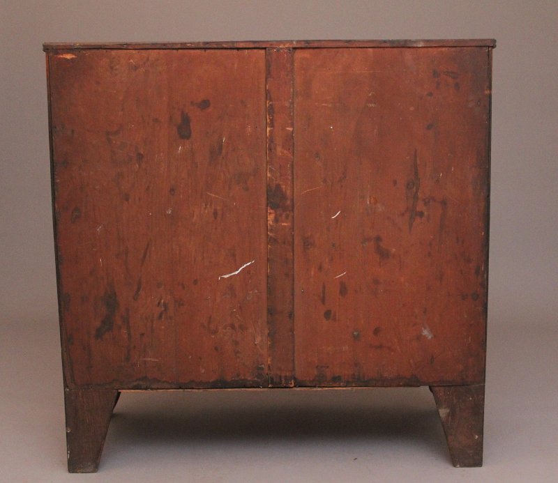 EARLY 19TH CENTURY FLAME MAHOGANY BOWFRONT CHEST OF DRAWERS - Image 4