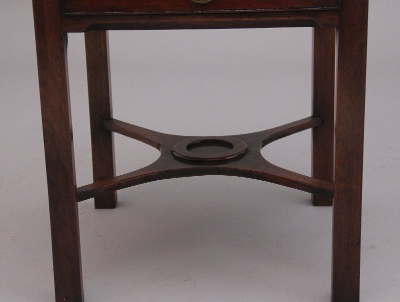 Pair early 20th Century mahogany bedside cabinets - Image 4