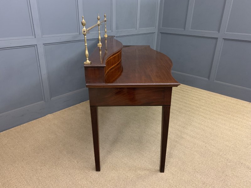 George III Serpentine Mahogany Serving Table - Image 19