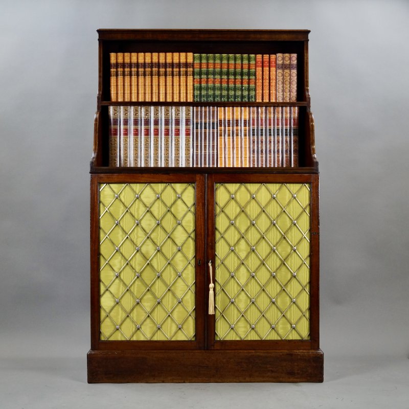 A George III Mahogany Waterfall Bookcase - Image 2
