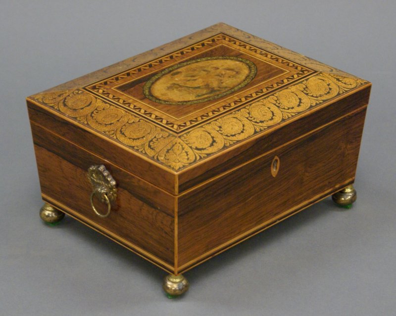 A Regency Rosewood Sewing Box - Image 5