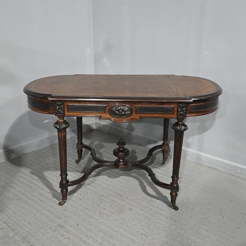 Exhibition Quality Library Table