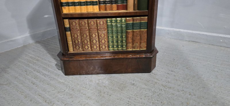 Rare Freestanding Mahogany Open Adjustable Bookcase - Image 3