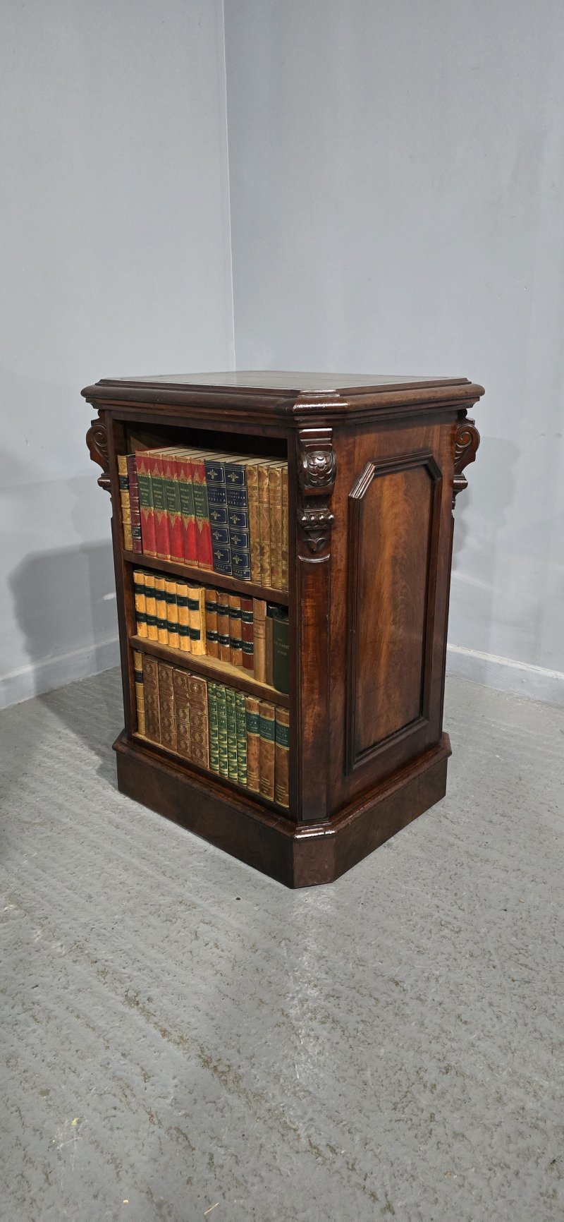 Rare Freestanding Mahogany Open Adjustable Bookcase - Image 5