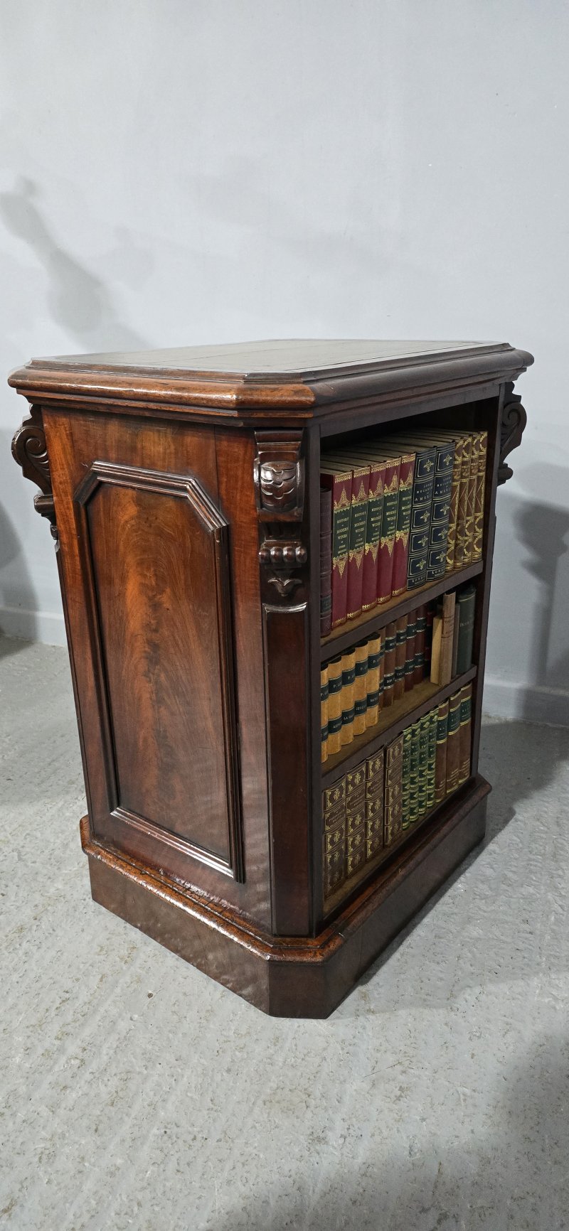 Rare Freestanding Mahogany Open Adjustable Bookcase - Image 15