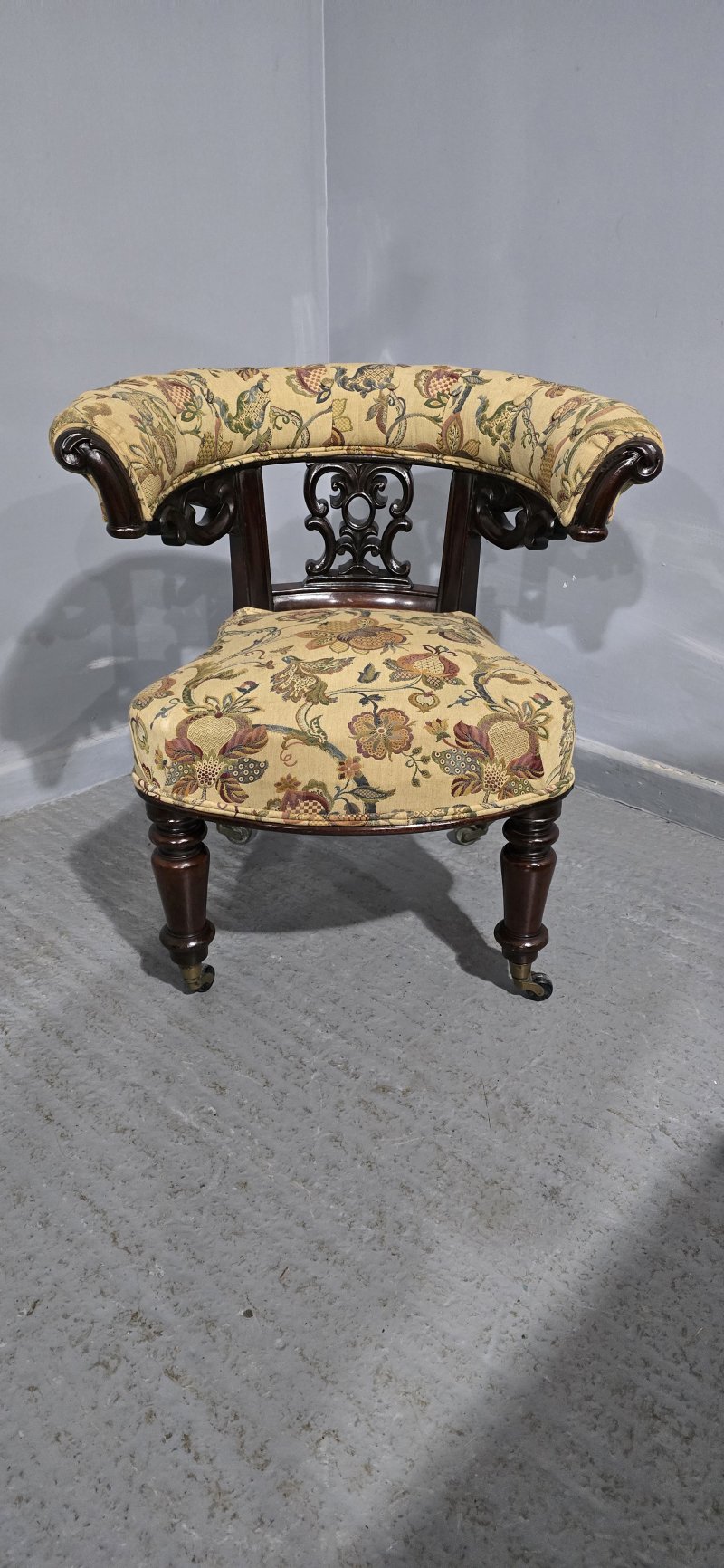 Super Horseshoe Back Office Desk Chair - Image 4