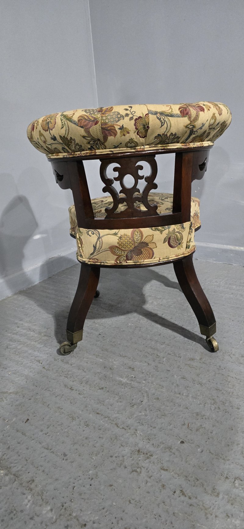 Super Horseshoe Back Office Desk Chair - Image 2