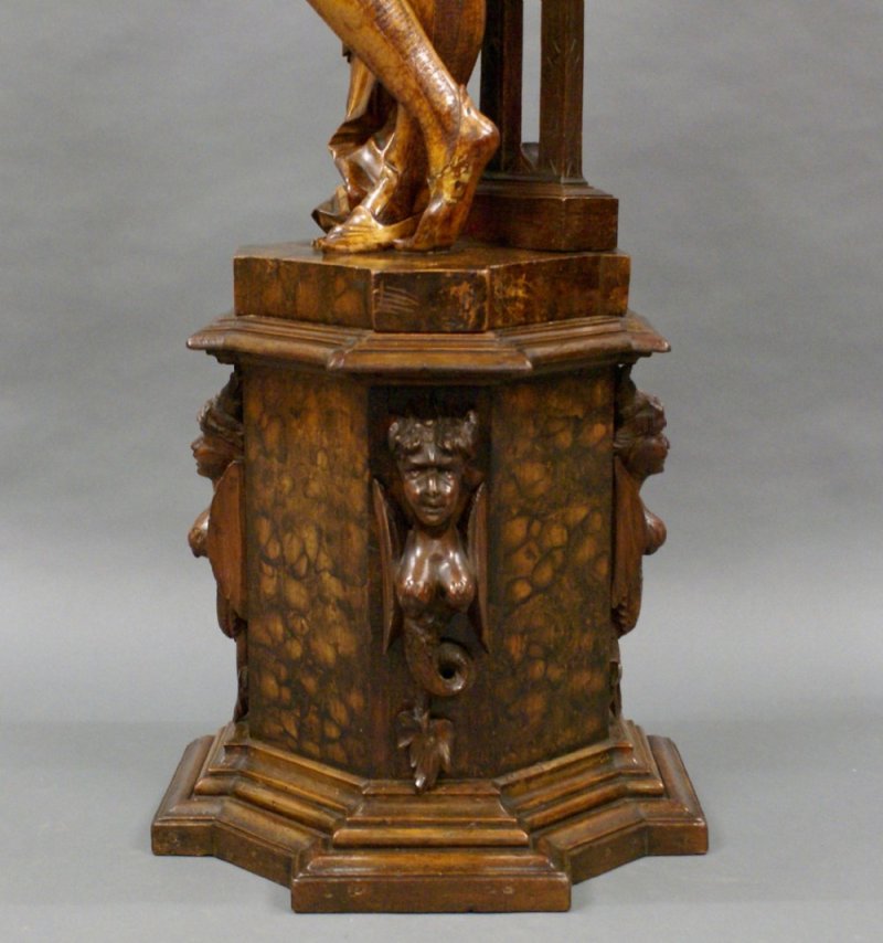 A Large Beautifully Carved Figure Of A Young Woman - Image 3