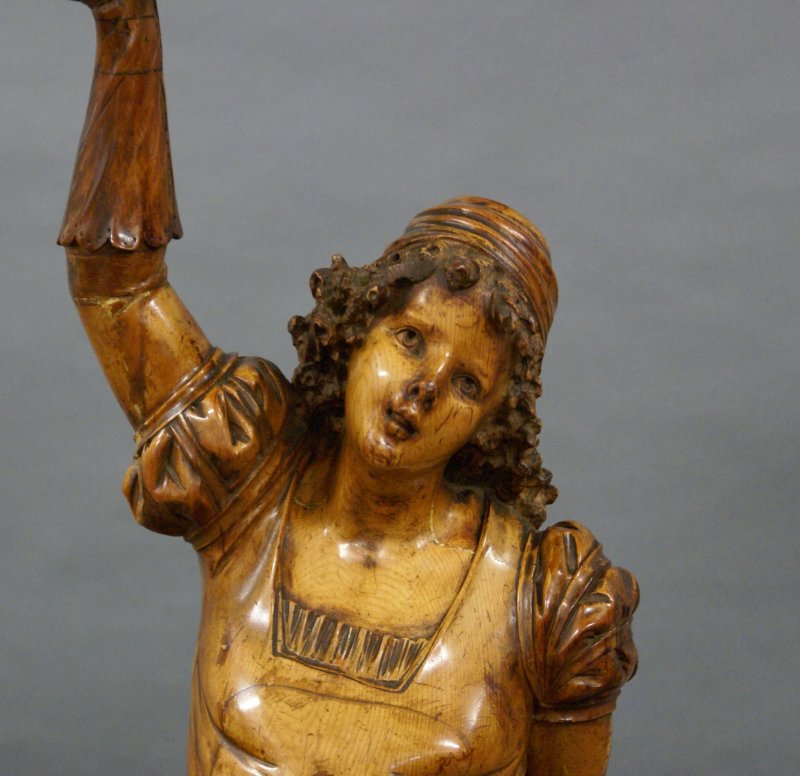 A Large Beautifully Carved Figure Of A Young Woman - Image 6