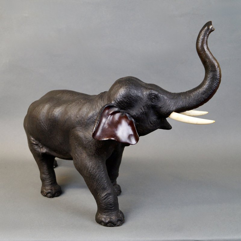 A Large Bronze Meiji Period Elephant - Image 2