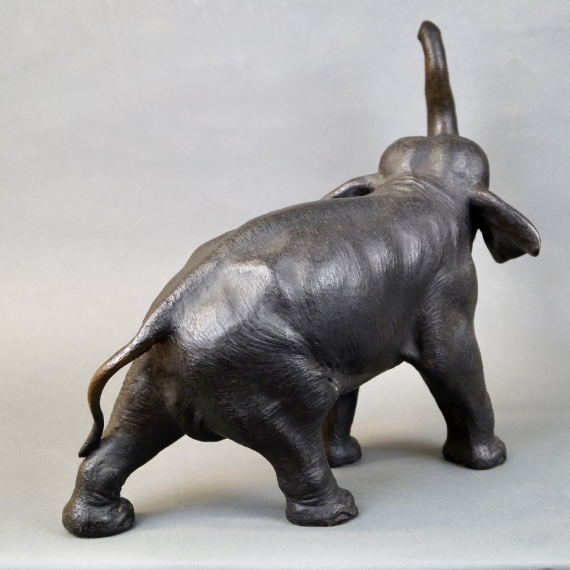 A Large Bronze Meiji Period Elephant - Image 5