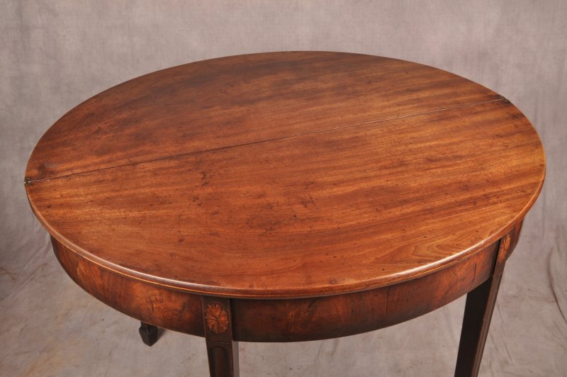 Rare 18th Century Mahogany Tea Table - Image 8