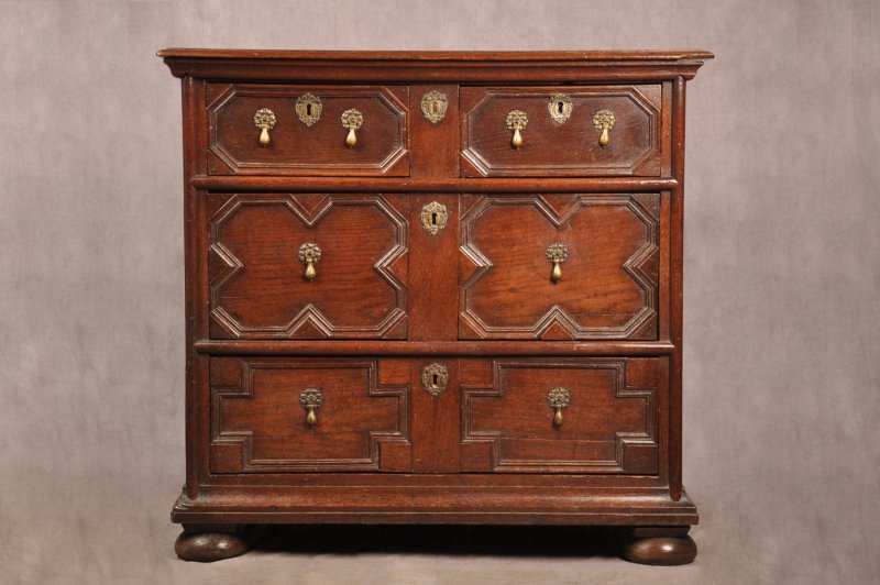 Charles II Oak Chest Of Drawers