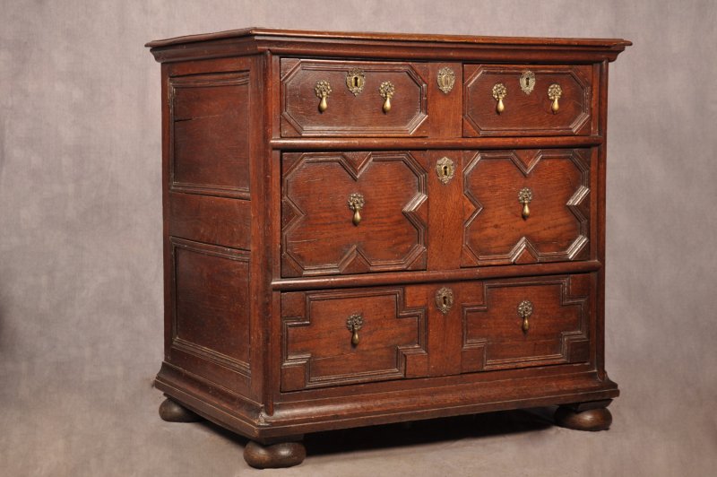 Charles II Oak Chest Of Drawers - Image 17