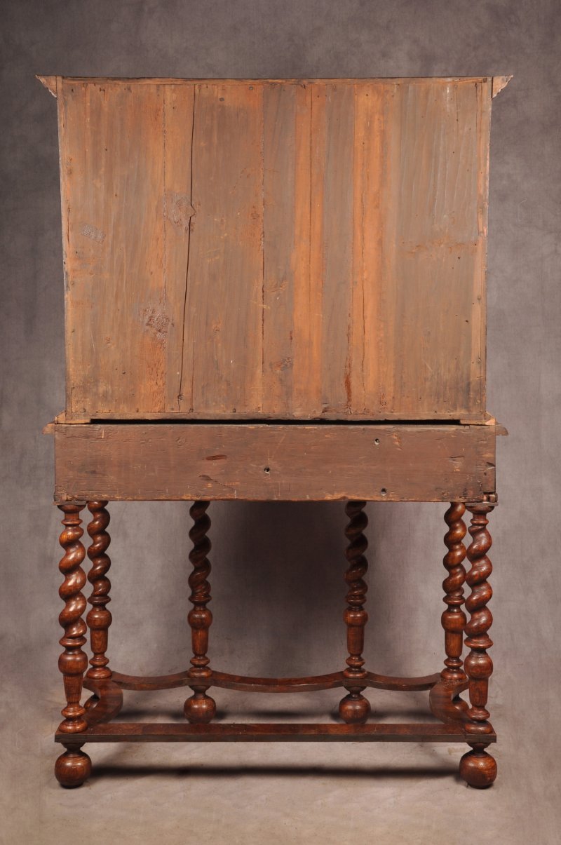 Important 17th Century Kingwood Cabinet On Stand - Image 23