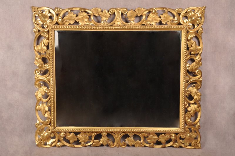 Large Early 19th Century Florentine Giltwood Mirror - Image 7