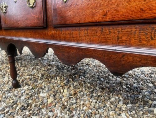 A George III Period Oak Dresser Base - Image 9