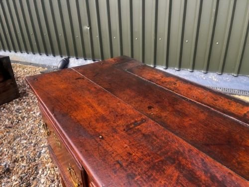 A George III Period Oak Dresser Base - Image 12