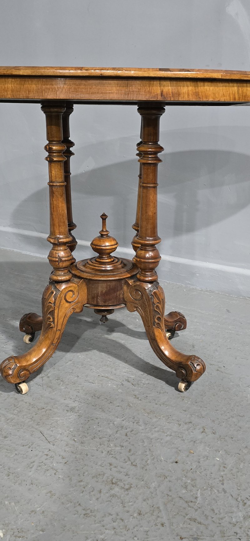 Fine Victorian Burr Walnut Inlaid Centre Table - Image 2