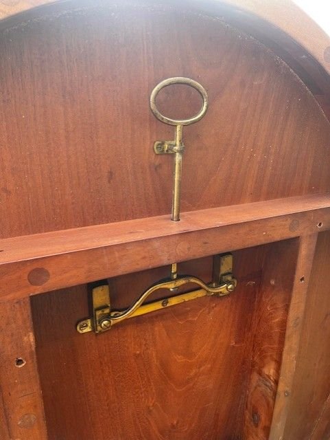 A Gillows Of Lancaster Victorian Period Burr Walnut Breakfast Table. - Image 9