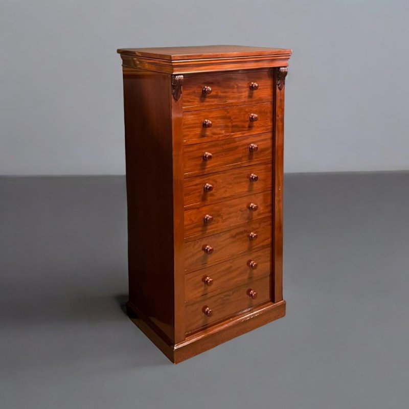 A Fine Quality Victorian Period Mahogany Wellington Chest.