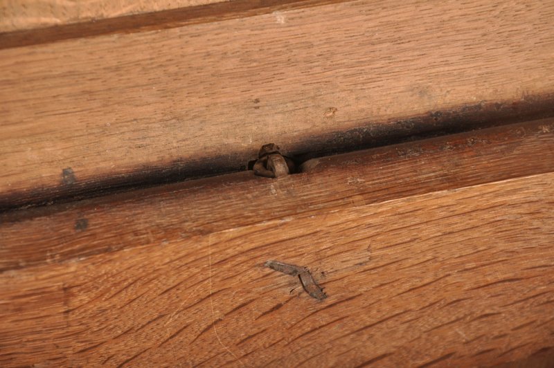 17th Century Arcaded Oak Coffer - Image 11