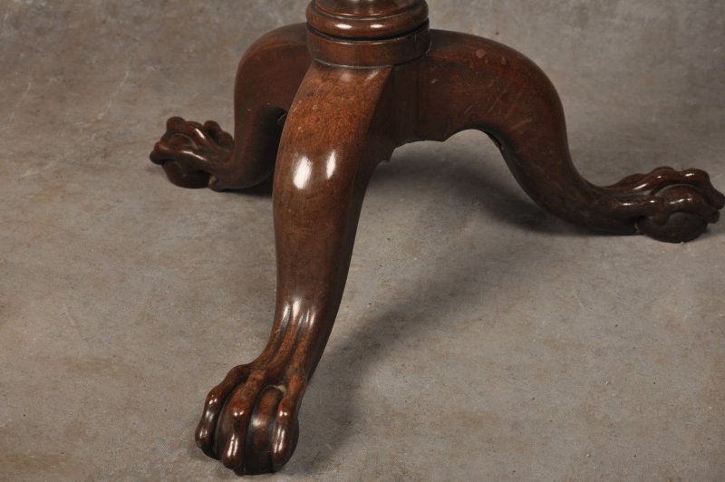 18th Century Mahogany Tripod Table - Image 2