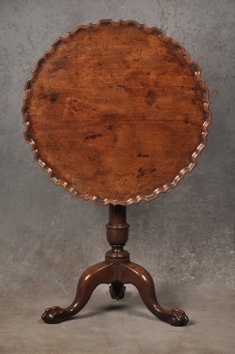 18th Century Mahogany Tripod Table - Image 4