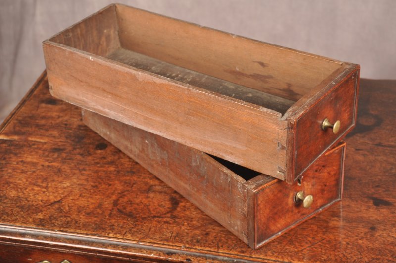 Small Early 18th Century Red Walnut Lowboy / Side Table - Image 6