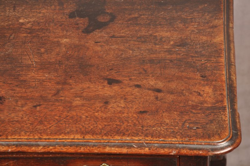 Small Early 18th Century Red Walnut Lowboy / Side Table - Image 7