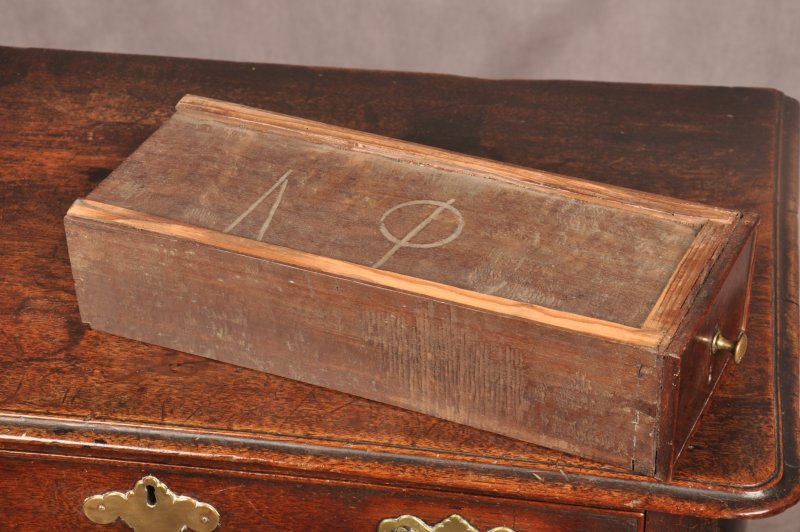 Small Early 18th Century Red Walnut Lowboy / Side Table - Image 9