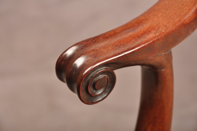 Fine 18th Century Irish Mahogany Armchair - Image 6