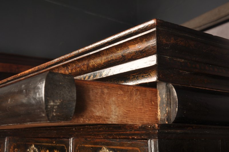 Rare Early 18th Century Chinoiserie-japanned Chest On Stand - Image 20