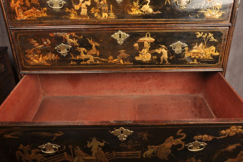 Rare Early 18th Century Chinoiserie-japanned Chest On Stand - Image 15