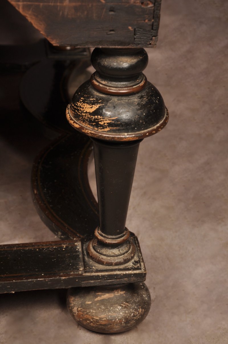 Rare Early 18th Century Chinoiserie-japanned Chest On Stand - Image 25