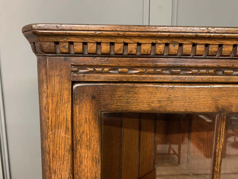 Ipswich Oak Corner Cabinet - Image 9