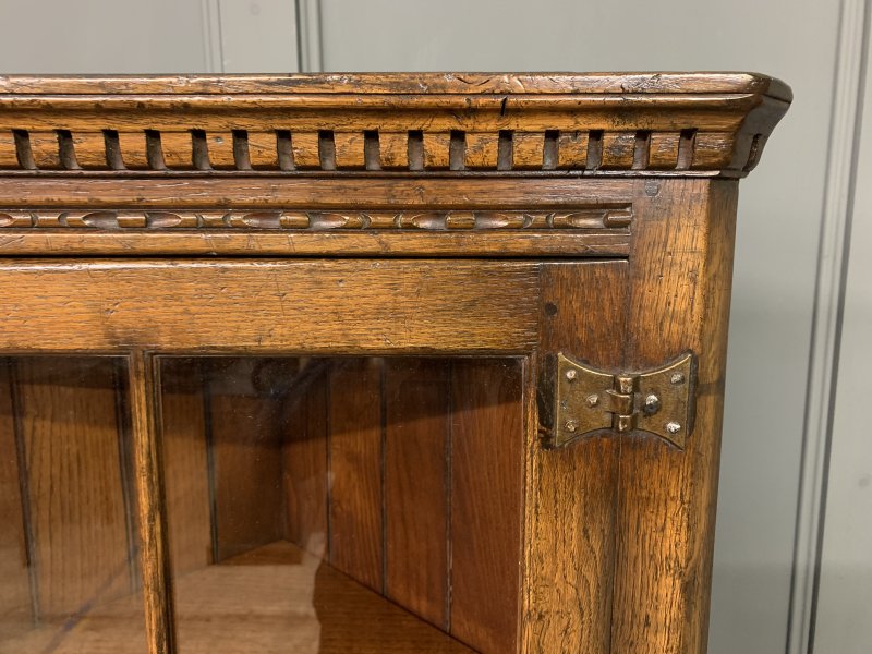 Ipswich Oak Corner Cabinet - Image 10