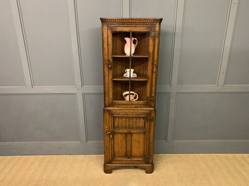 Ipswich Oak Corner Cabinet - Image 7