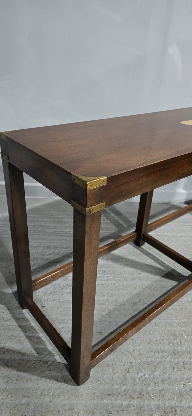 Very Good Mahogany Campaign Console Table - Image 5