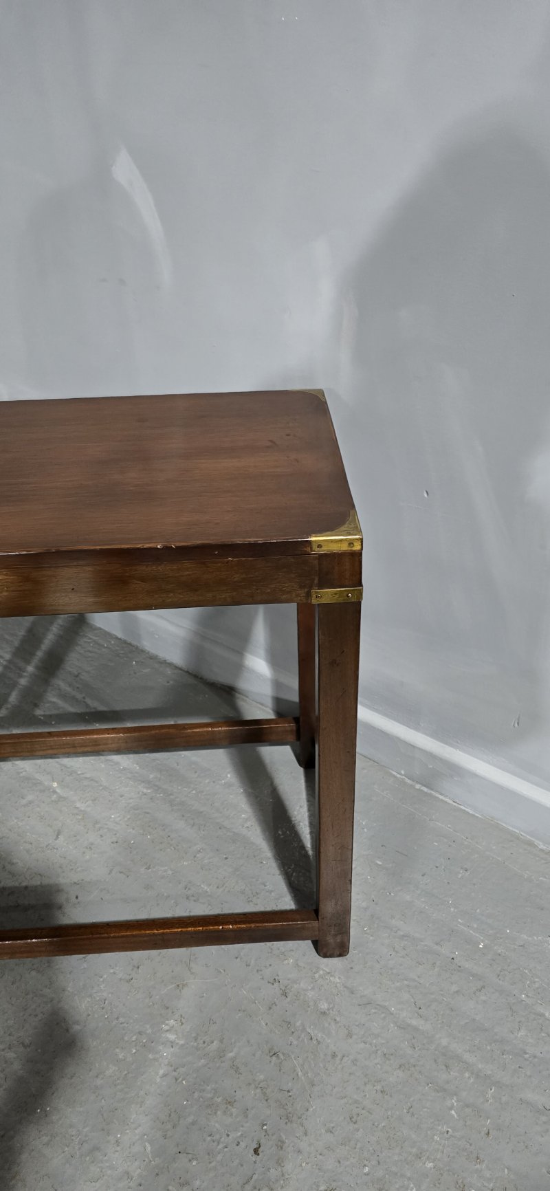 Very Good Mahogany Campaign Console Table - Image 3