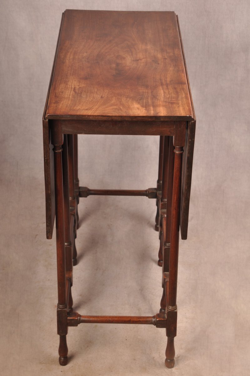 Fine 18th Century Mahogany Spider Table - Image 6