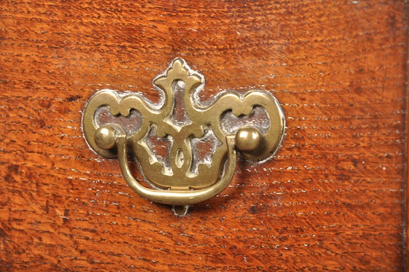 Mid 18th Century Oak Lowboy / Side Table - Image 6