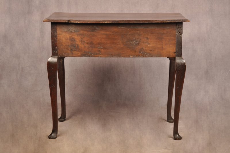Mid 18th Century Oak Lowboy / Side Table - Image 13