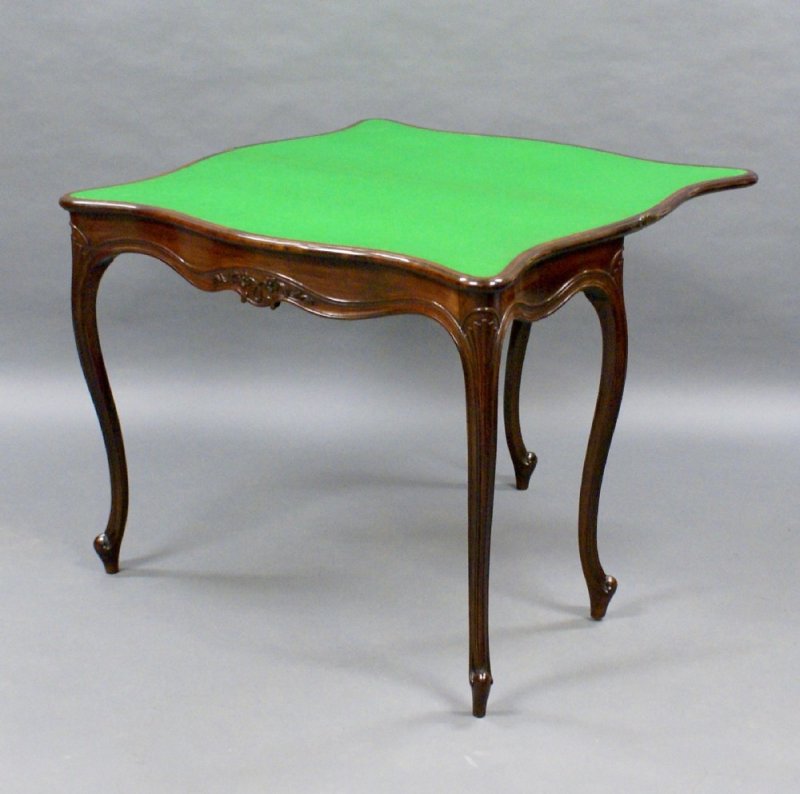 A Hepplewhite Period Serpentine Card Table - Image 5