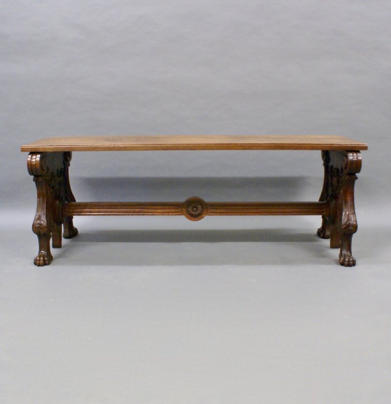 An Impressive Italian Carved Walnut Hall Bench - Image 4